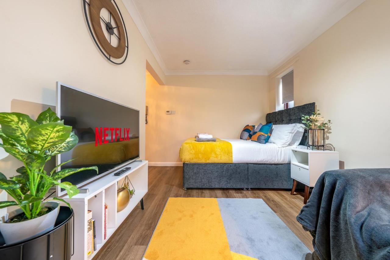 Grange - Heathrow Apartment