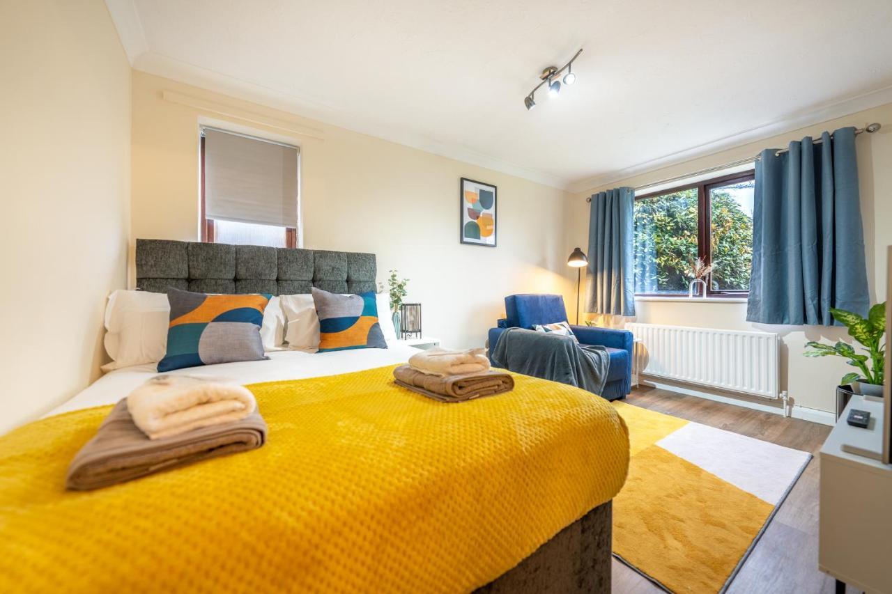 Apartment Grange - Heathrow Staines-upon-Thames